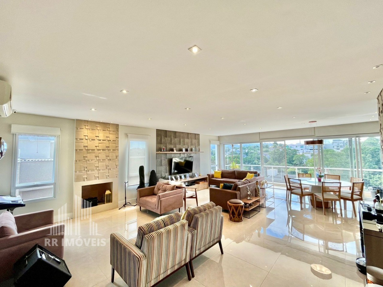 Casa, 4 quartos, 484 m² - Foto 1