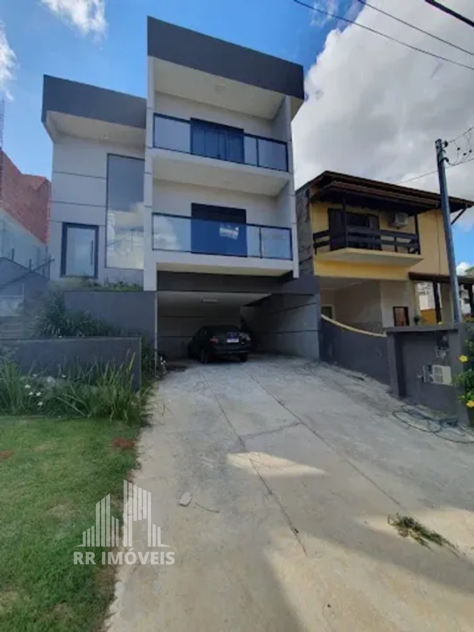 Casa, 3 quartos, 178 m² - Foto 1
