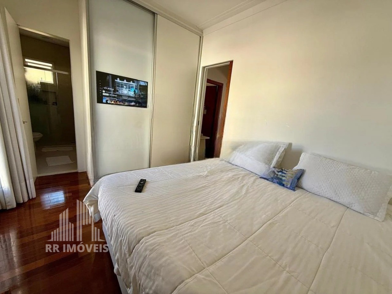 Casa, 3 quartos, 285 m² - Foto 8