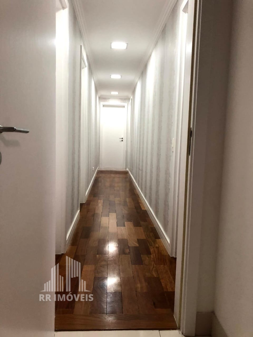 Apartamento, 4 quartos, 258 m² - Foto 10