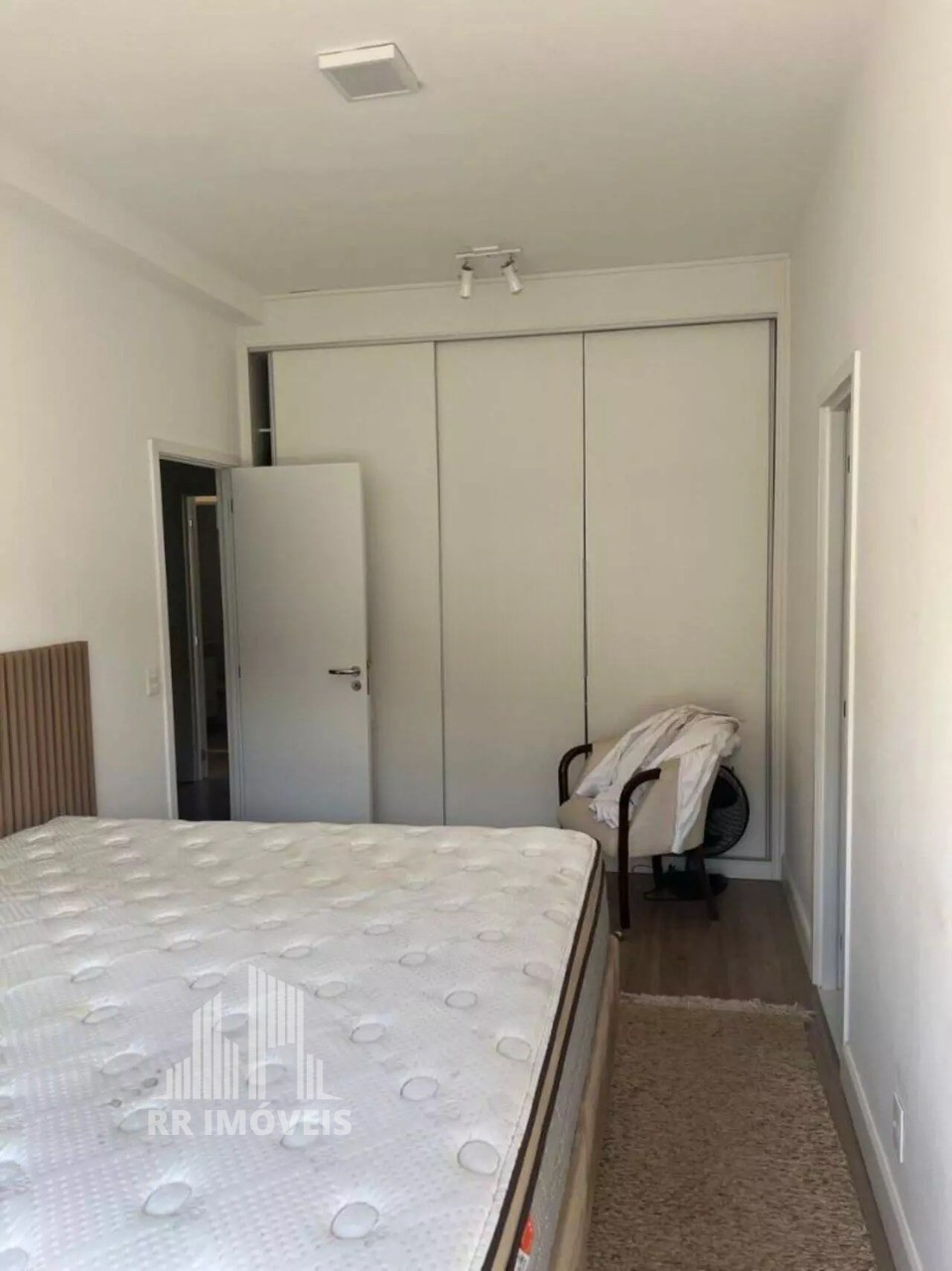Casa, 3 quartos, 200 m² - Foto 10