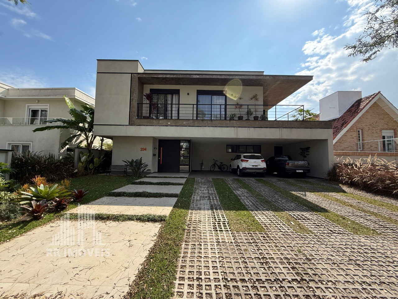 Casa, 4 quartos, 440 m² - Foto 1