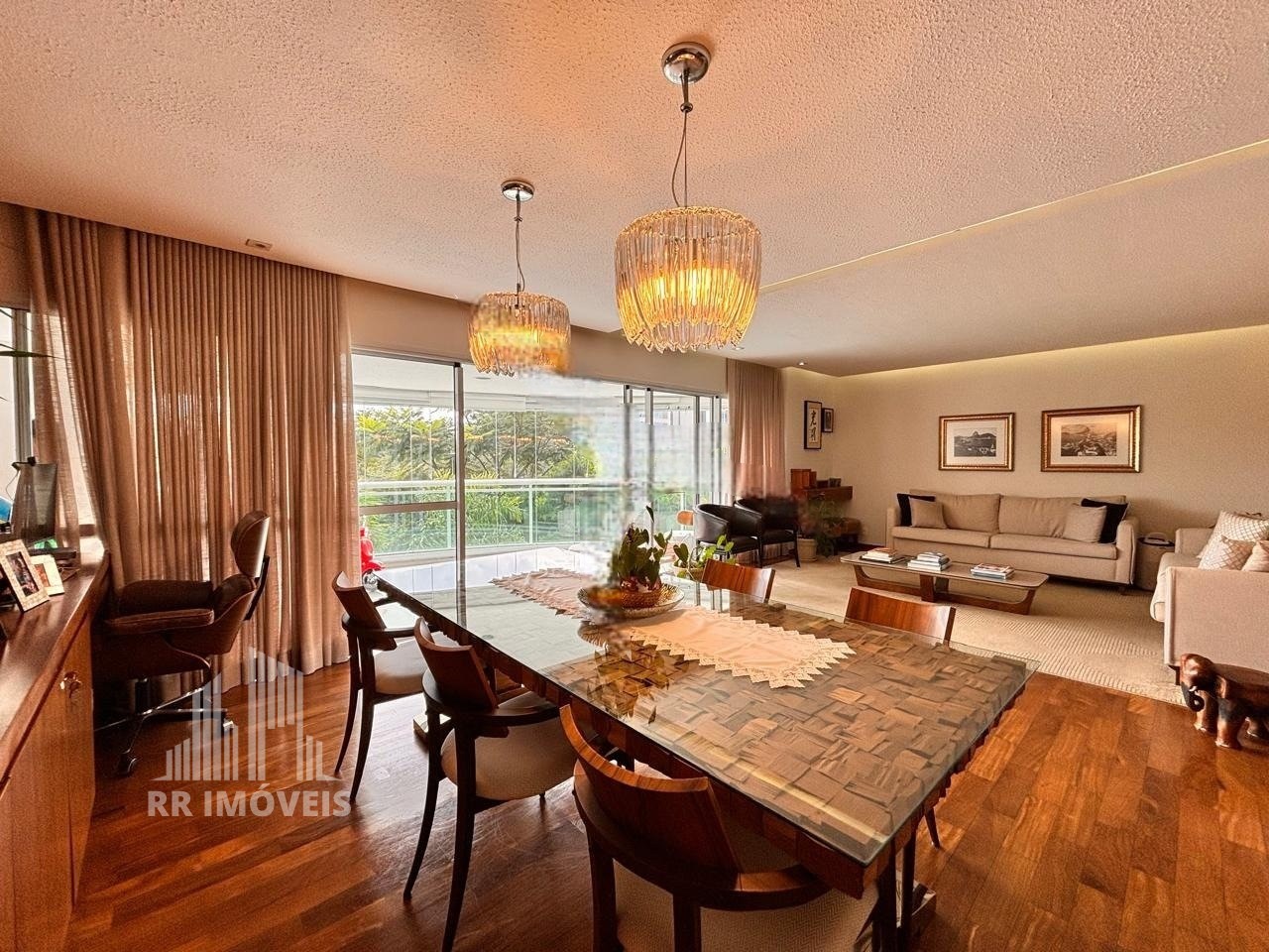Apartamento, 4 quartos, 261 m² - Foto 1