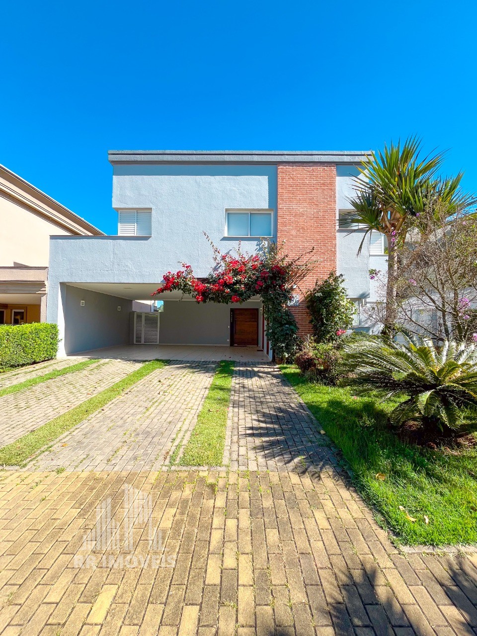 Casa, 3 quartos, 307 m² - Foto 1