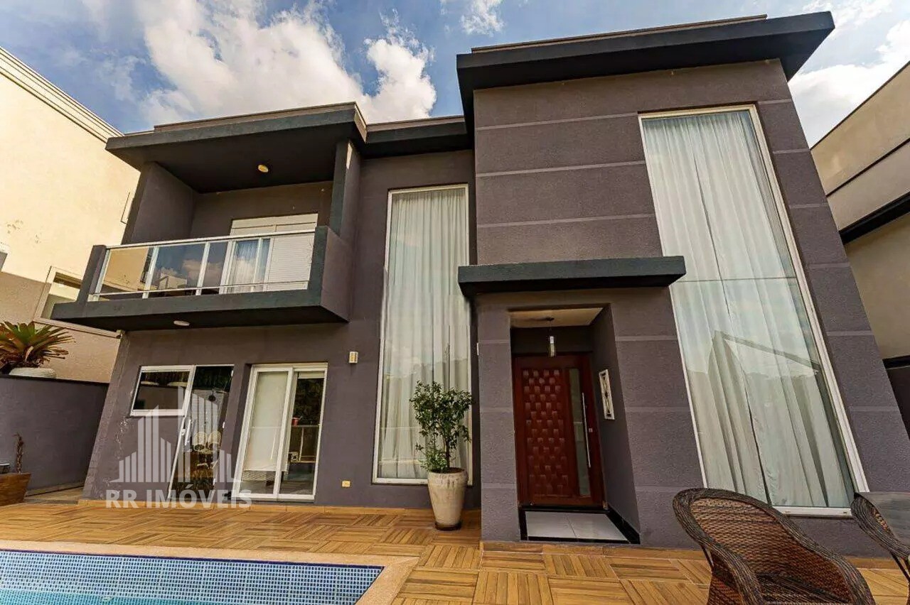 Casa, 4 quartos, 360 m² - Foto 1