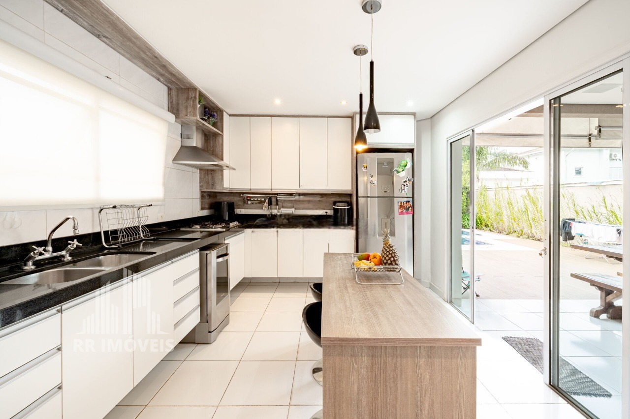 Casa, 4 quartos, 250 m² - Foto 7