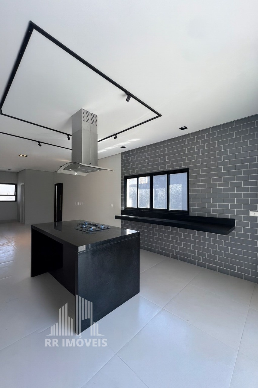 Casa, 3 quartos, 200 m² - Foto 4