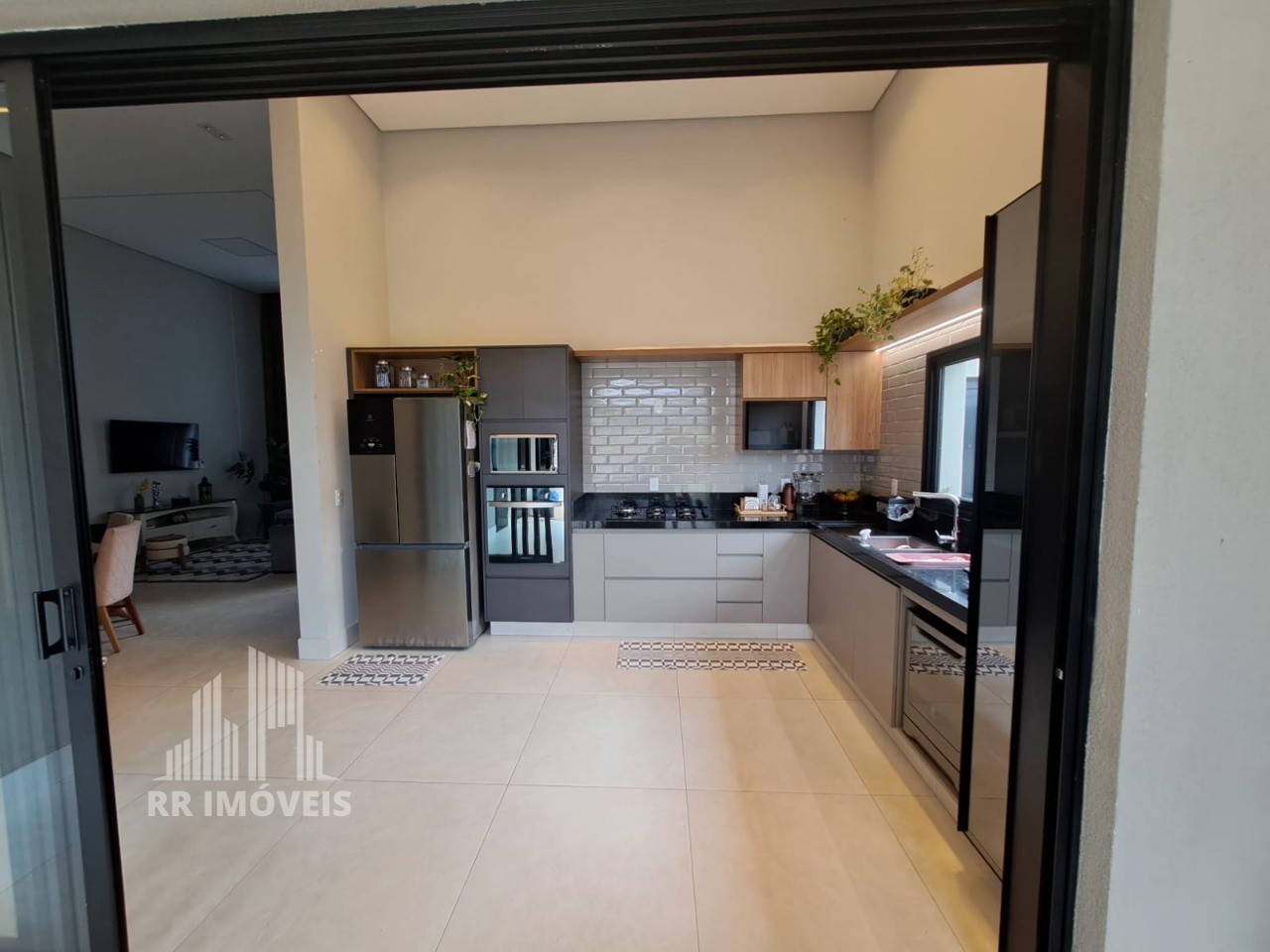 Casa, 3 quartos, 177 m² - Foto 2
