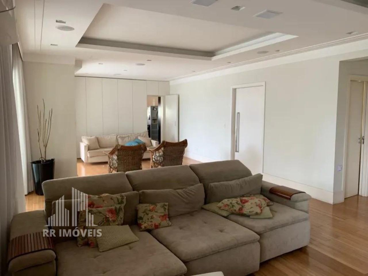 Apartamento, 3 quartos, 201 m² - Foto 2