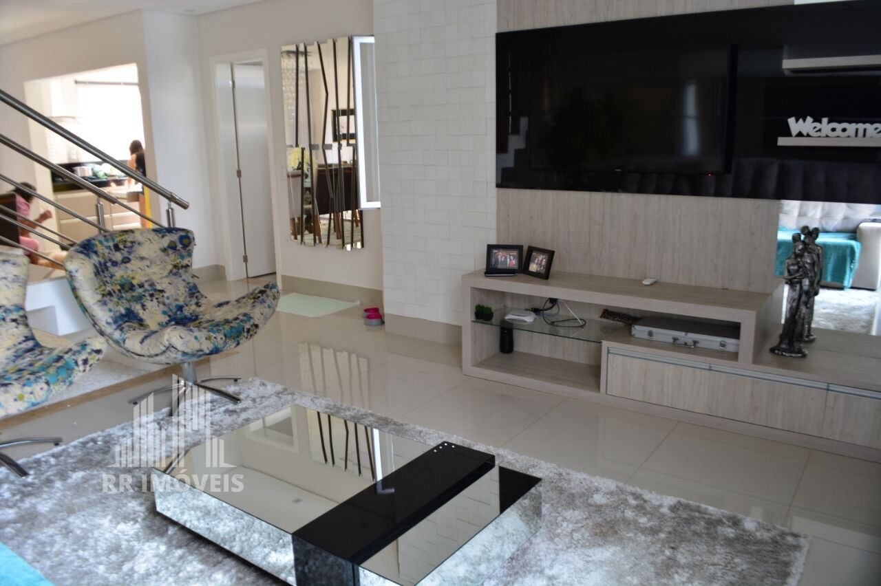 Casa, 3 quartos, 220 m² - Foto 2