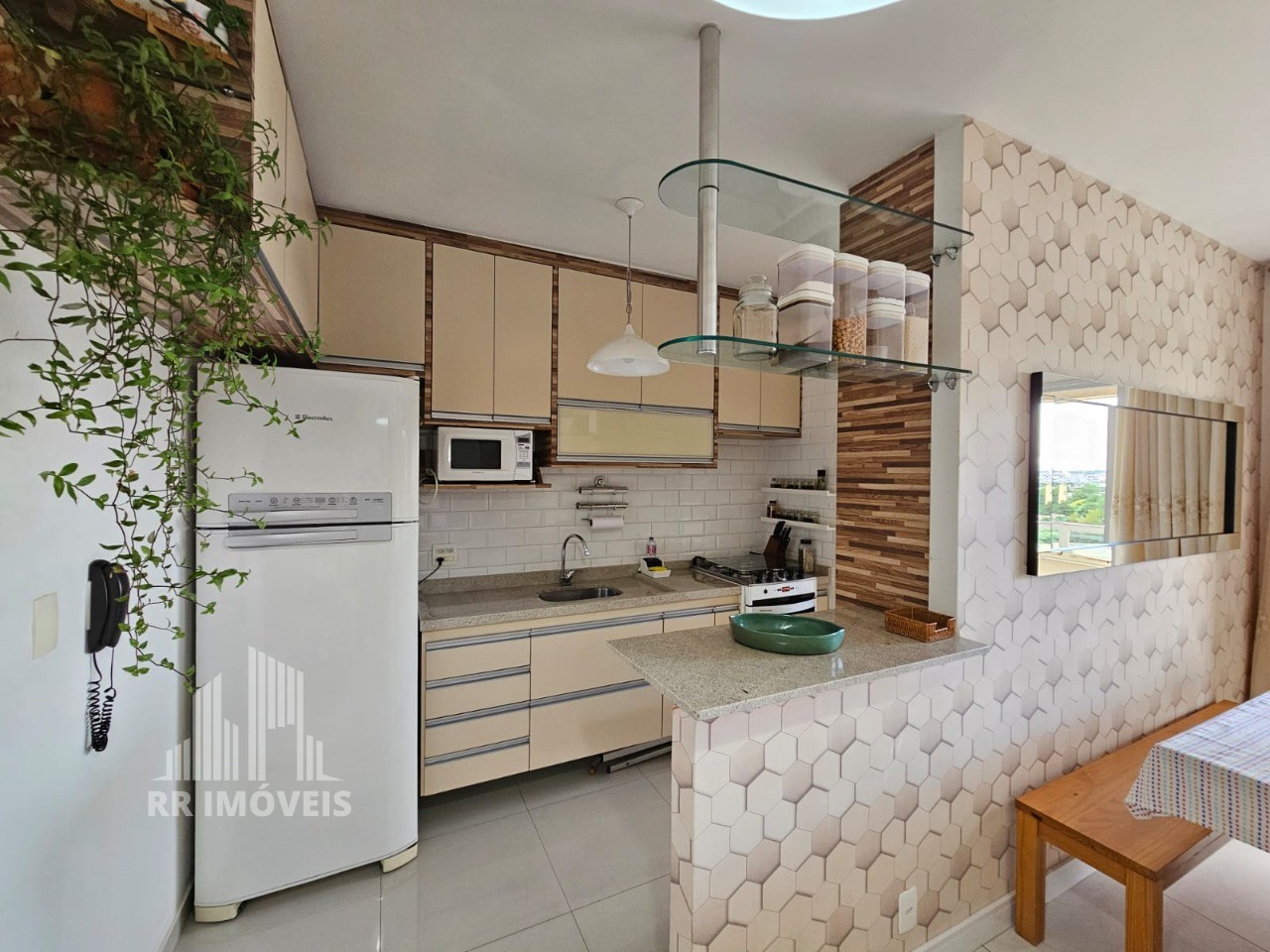 Apartamento, 2 quartos, 72 m² - Foto 2