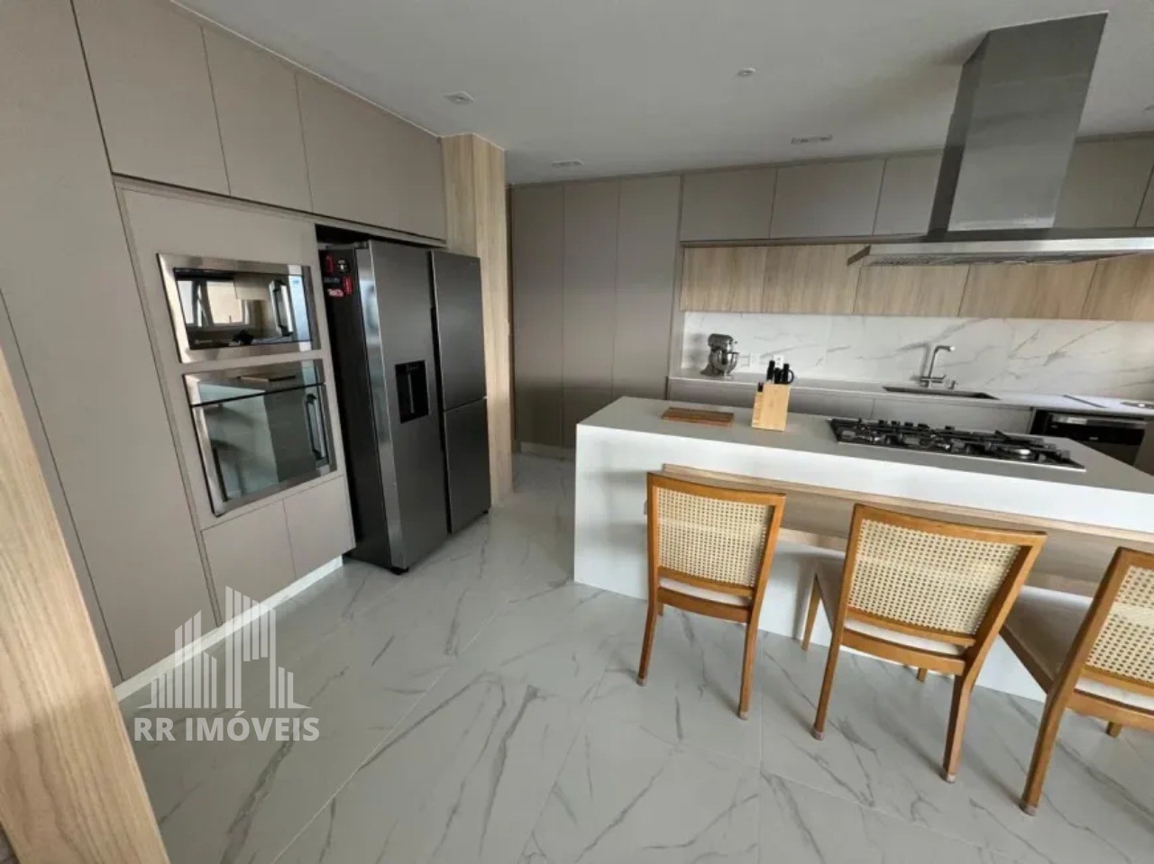 Apartamento, 3 quartos, 200 m² - Foto 5