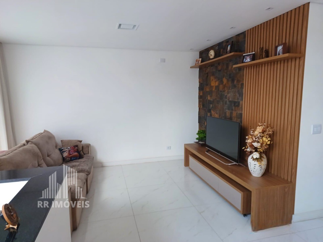 Casa, 4 quartos, 250 m² - Foto 2