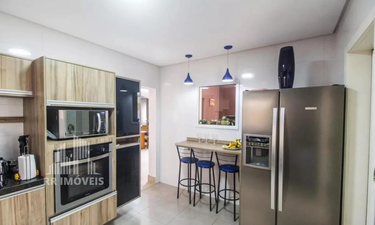 Casa, 3 quartos, 224 m² - Foto 8