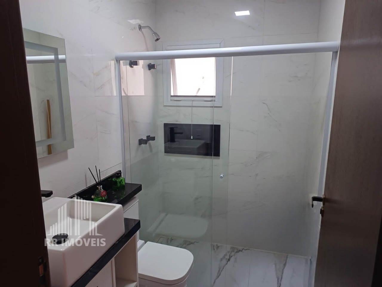 Casa, 4 quartos, 250 m² - Foto 19