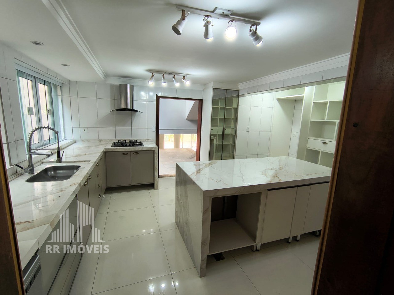 Casa, 3 quartos, 500 m² - Foto 18
