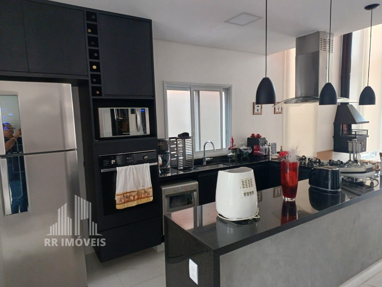 Casa, 4 quartos, 250 m² - Foto 4