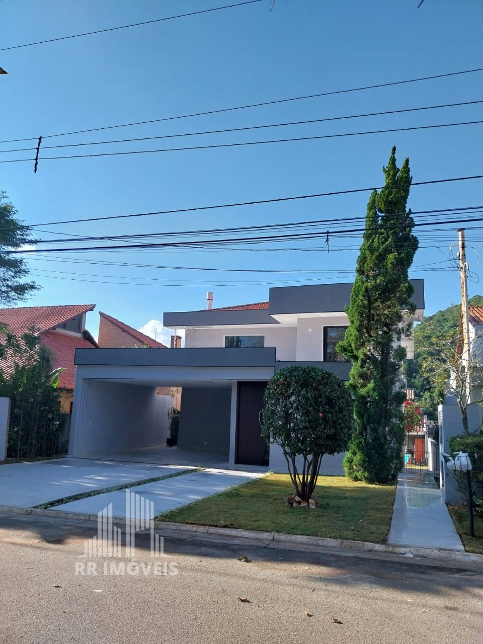 Casa, 5 quartos, 317 m² - Foto 2