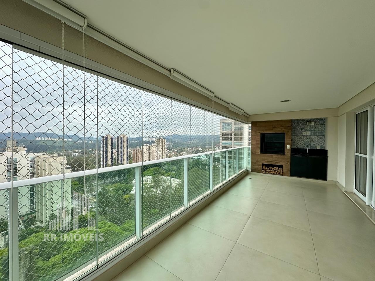 Apartamento, 4 quartos, 207 m² - Foto 2