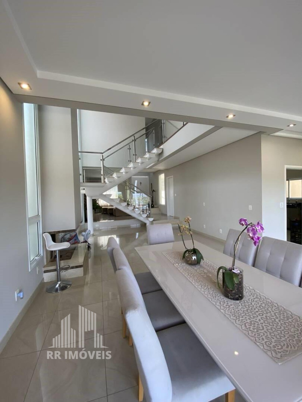 Casa, 3 quartos, 300 m² - Foto 6