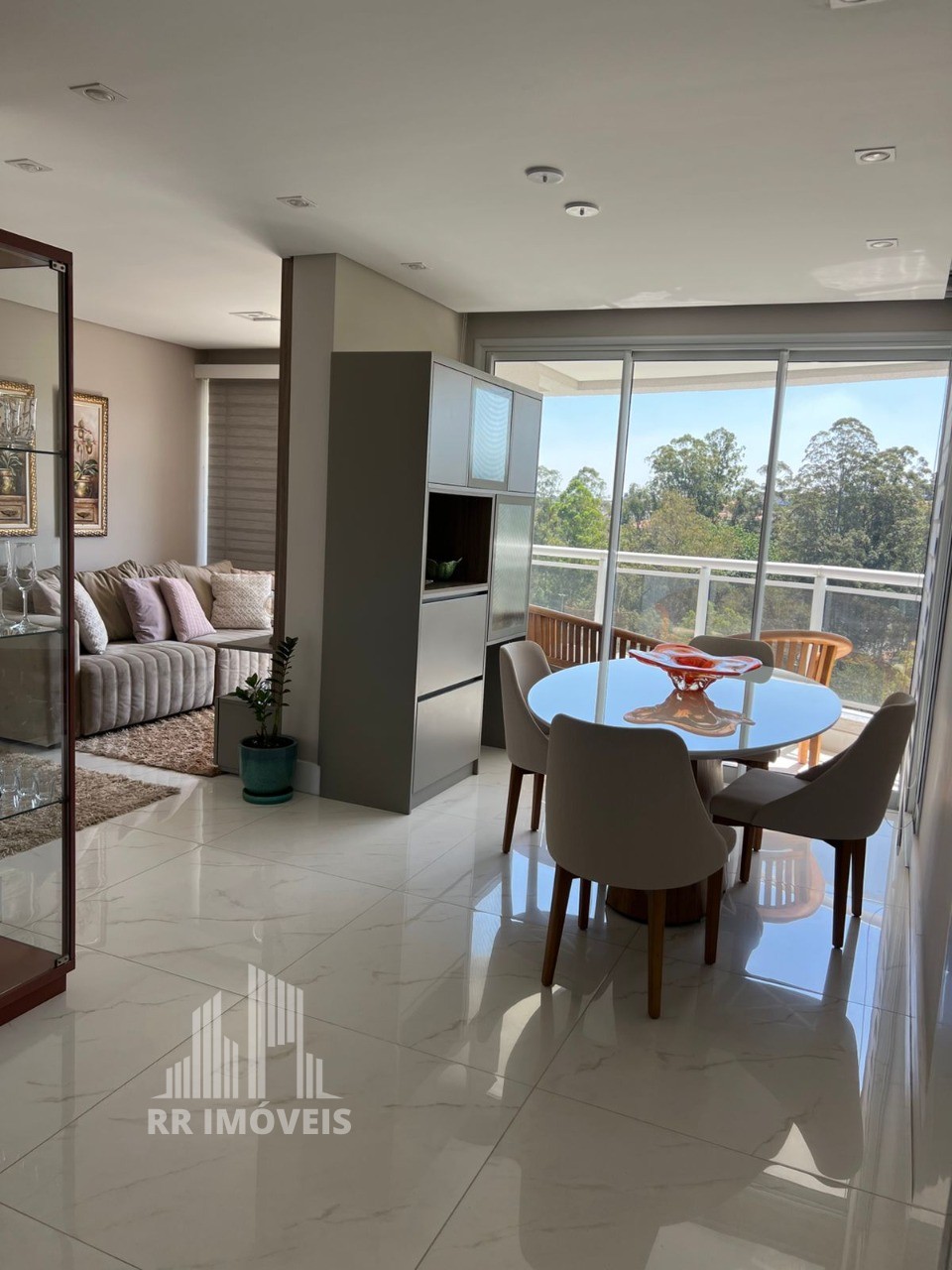 Apartamento, 1 quarto, 70 m² - Foto 2