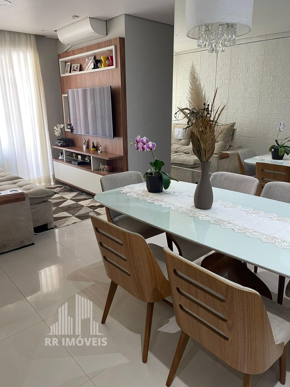 Apartamento, 2 quartos, 81 m² - Foto 1