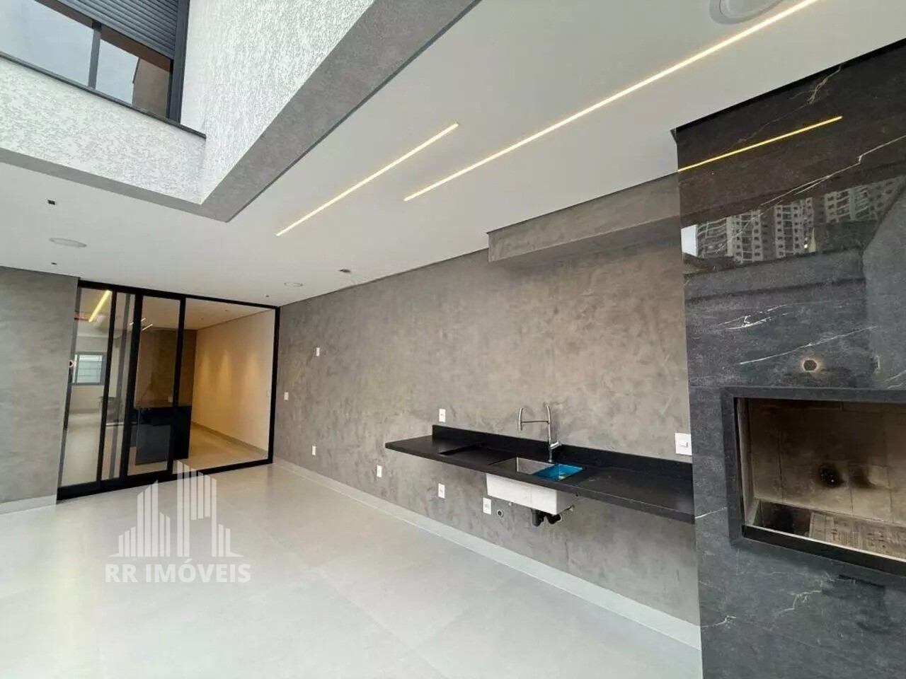 Casa, 3 quartos, 141 m² - Foto 2