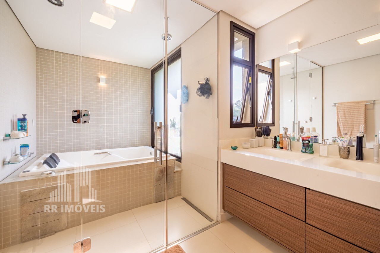 Casa, 4 quartos, 380 m² - Foto 33