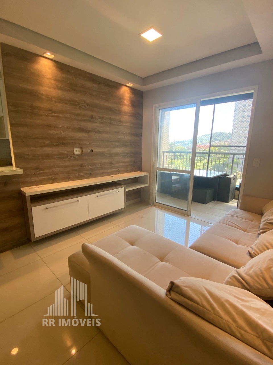 Apartamento, 2 quartos, 76 m² - Foto 1