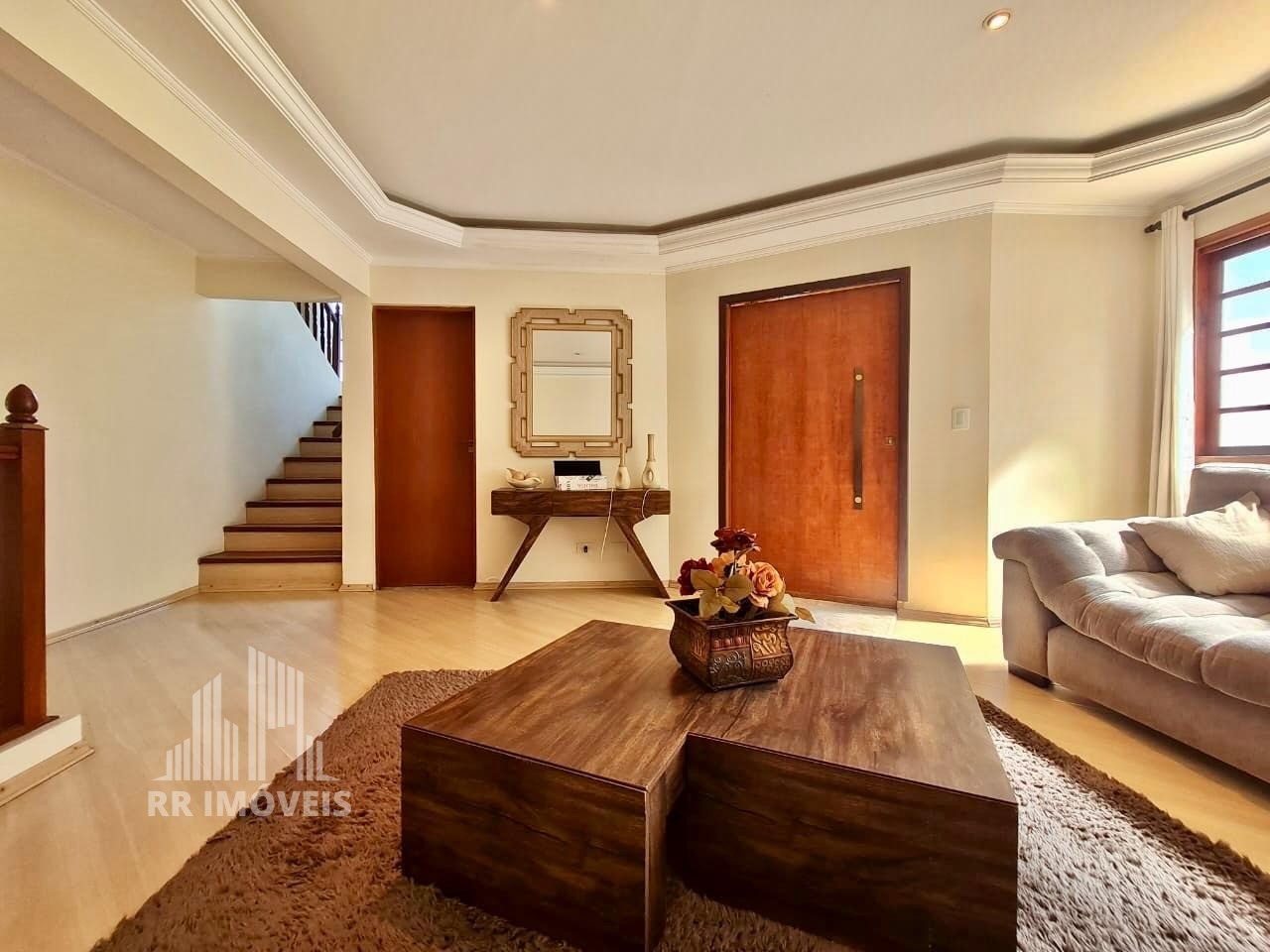 Casa, 3 quartos, 250 m² - Foto 2