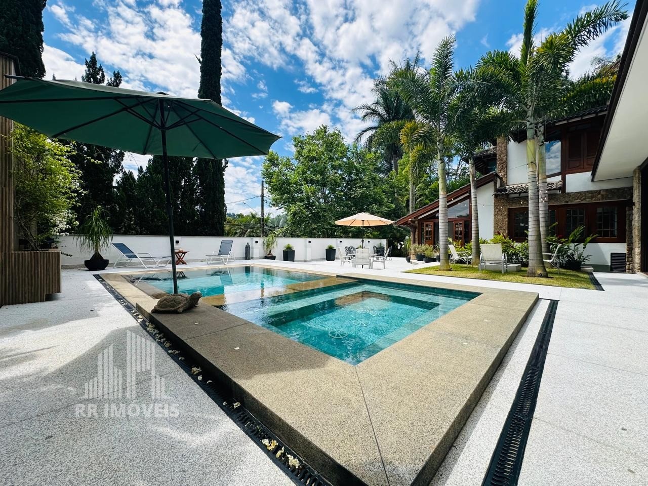 Casa, 4 quartos, 705 m² - Foto 2
