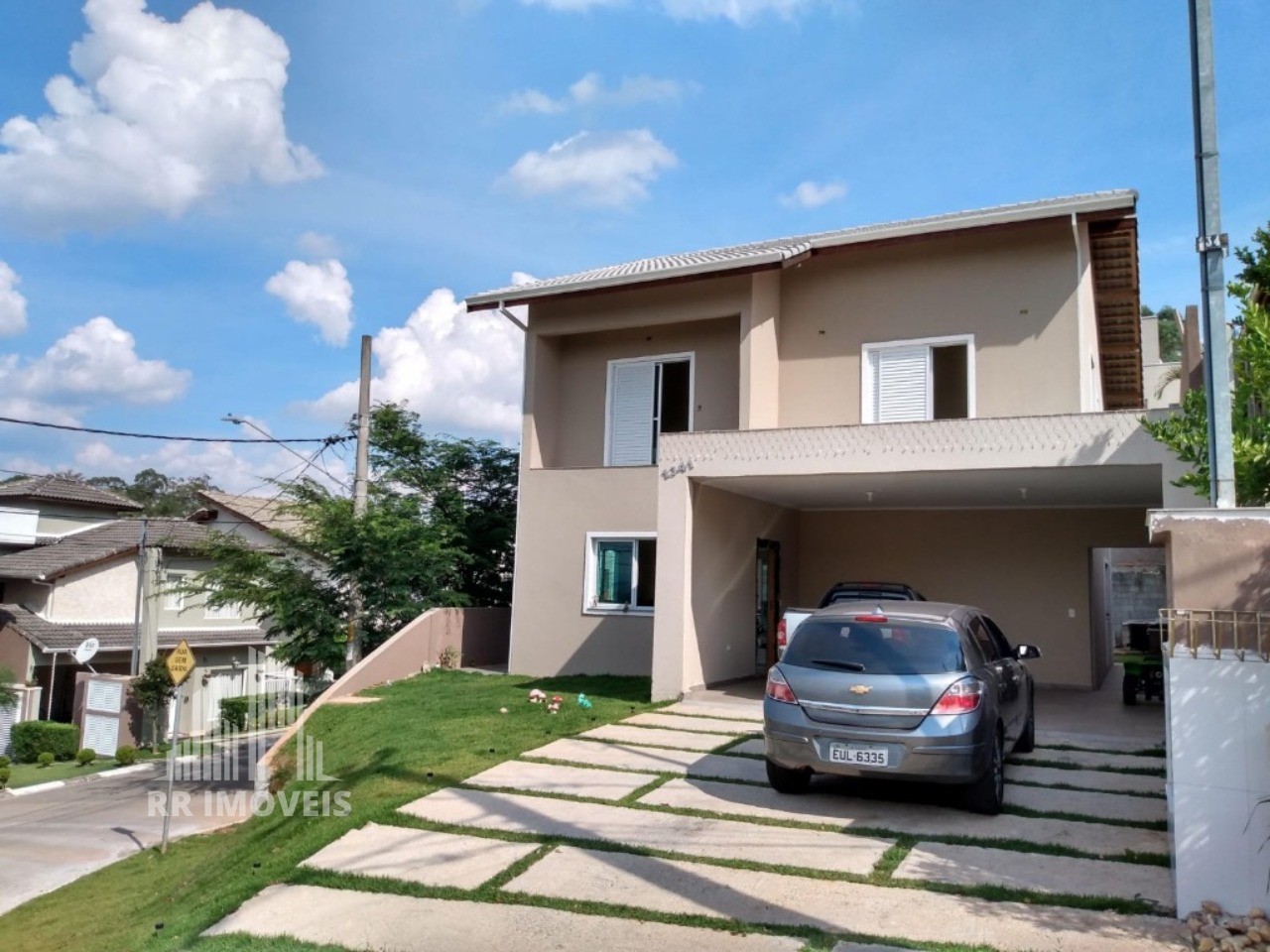 Casa, 3 quartos, 289 m² - Foto 1