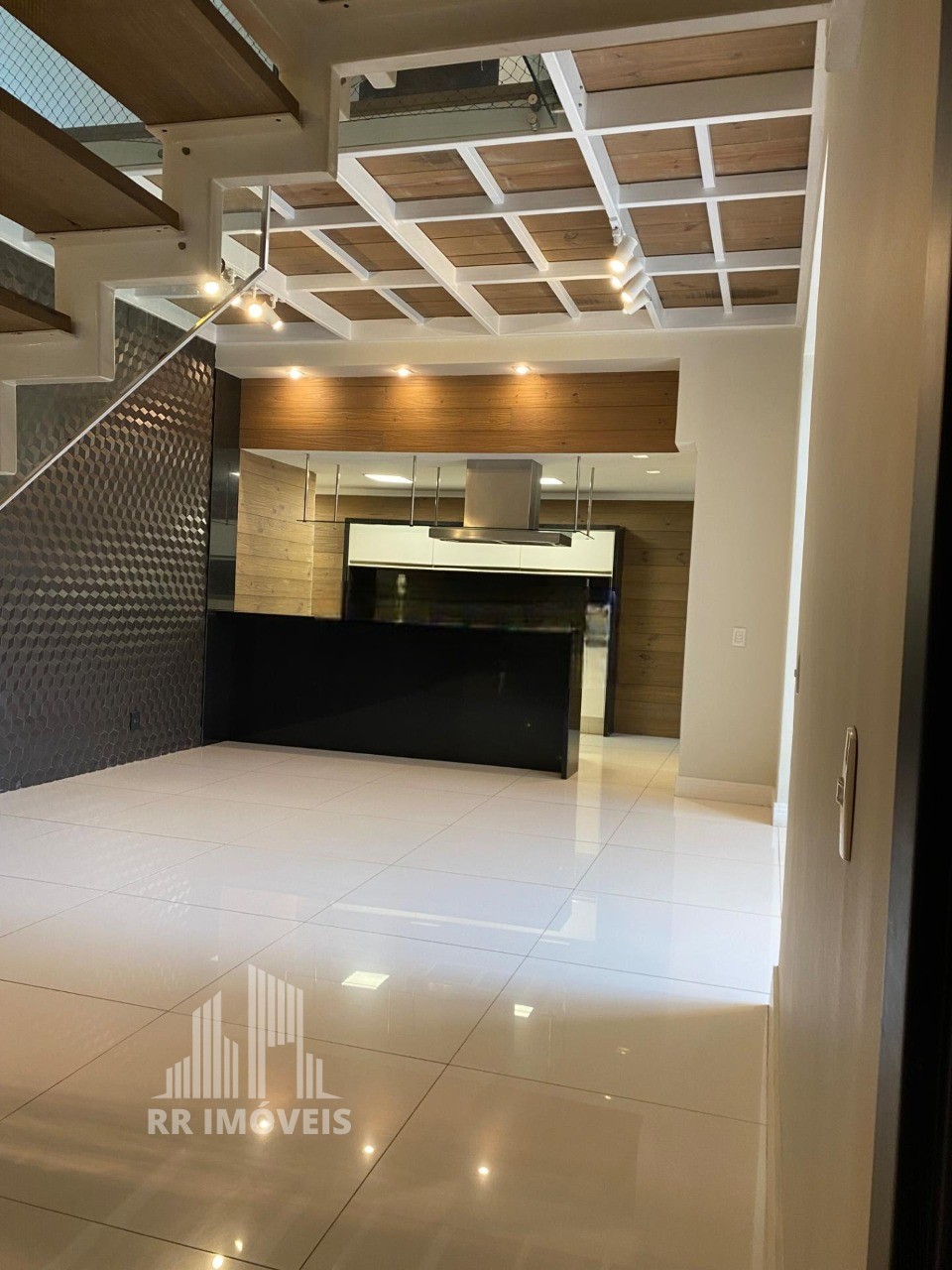 Apartamento, 3 quartos, 208 m² - Foto 1
