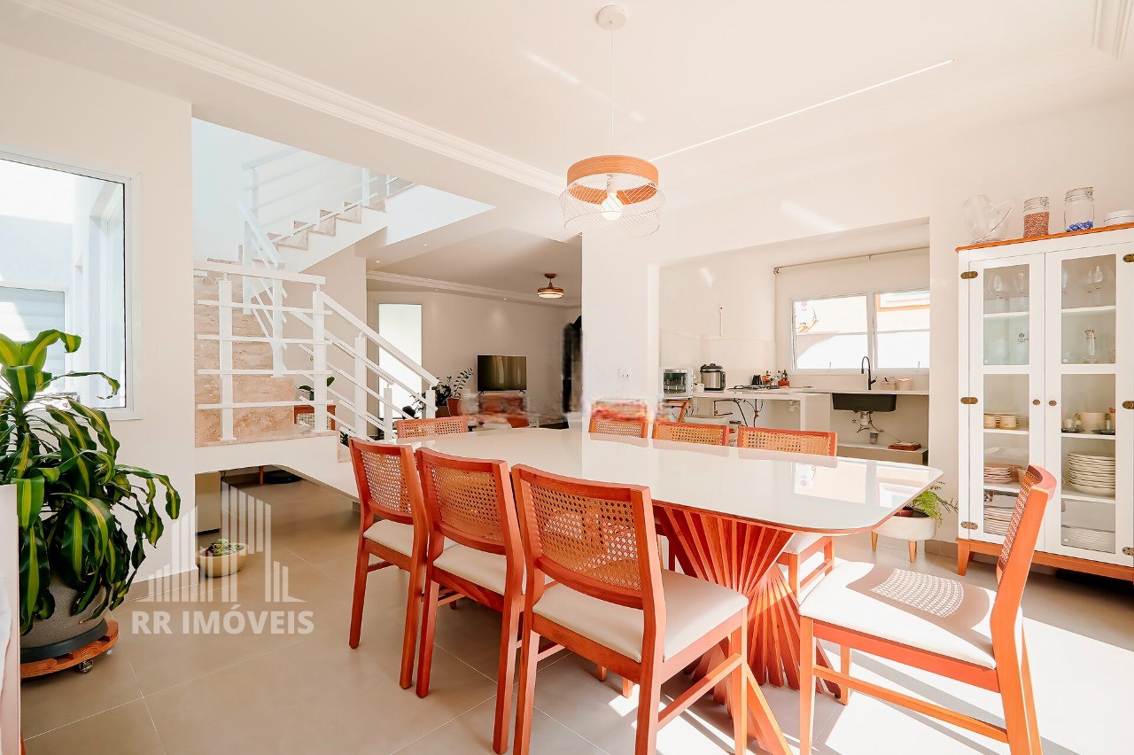 Casa, 3 quartos, 239 m² - Foto 8