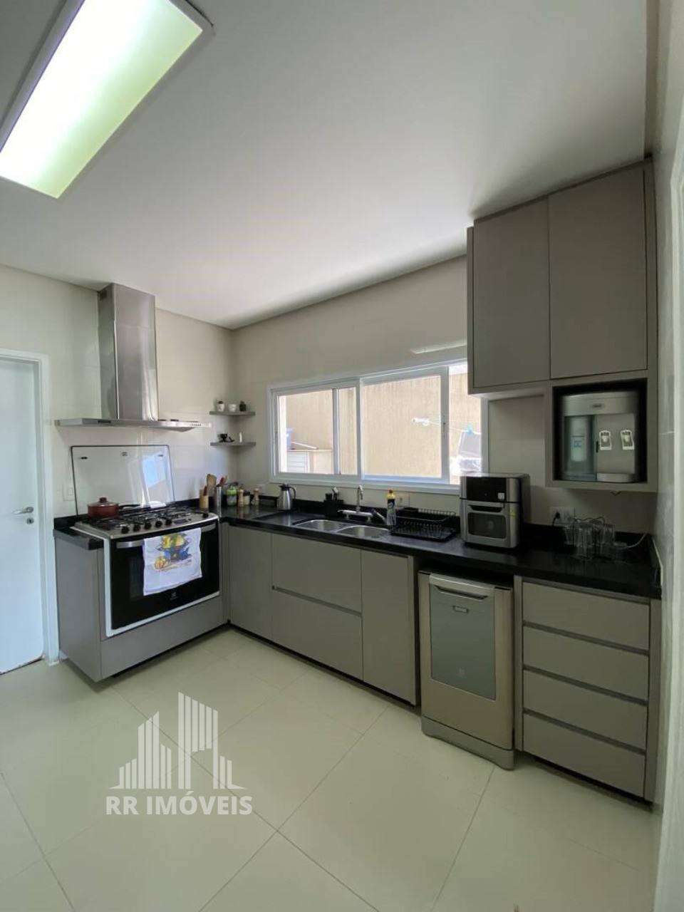 Casa, 3 quartos, 300 m² - Foto 9