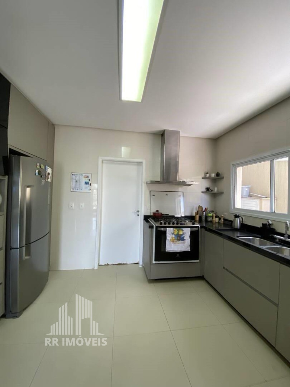 Casa, 3 quartos, 300 m² - Foto 8