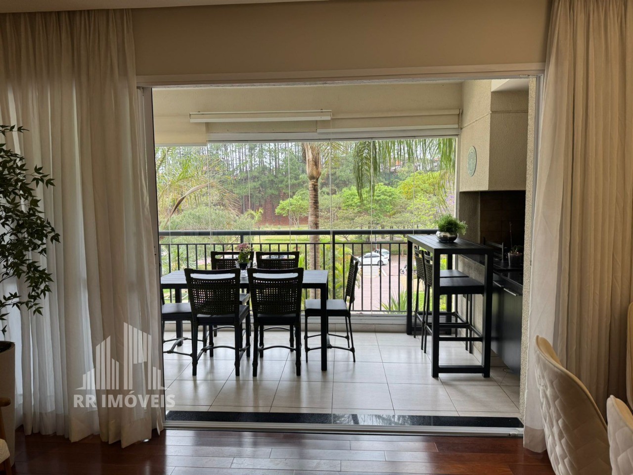Apartamento, 3 quartos, 144 m² - Foto 2