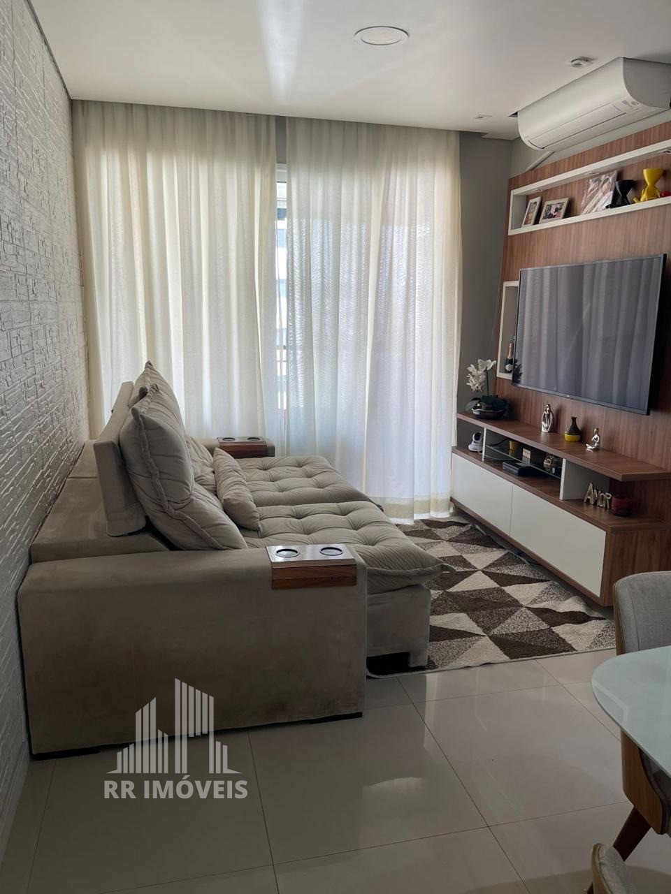 Apartamento, 2 quartos, 81 m² - Foto 2