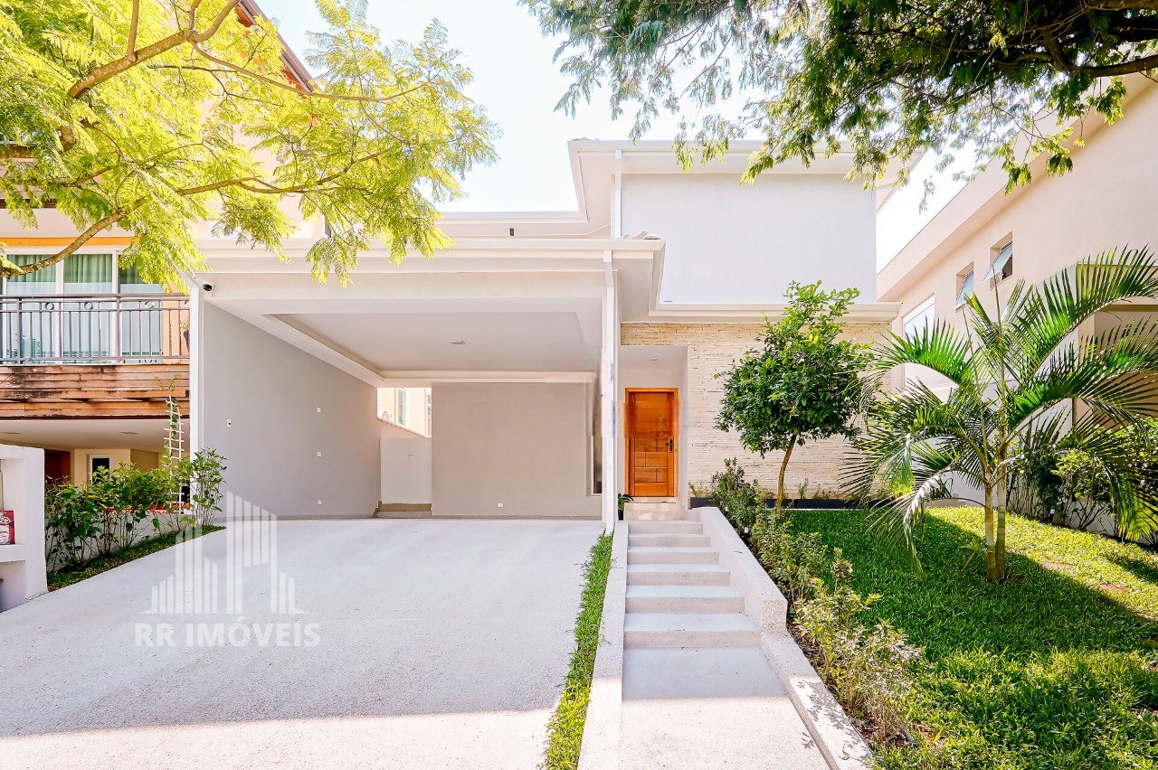 Casa, 3 quartos, 239 m² - Foto 1