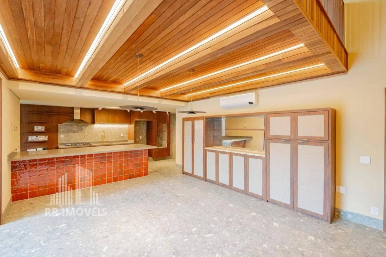 Apartamento, 4 quartos, 192 m² - Foto 2
