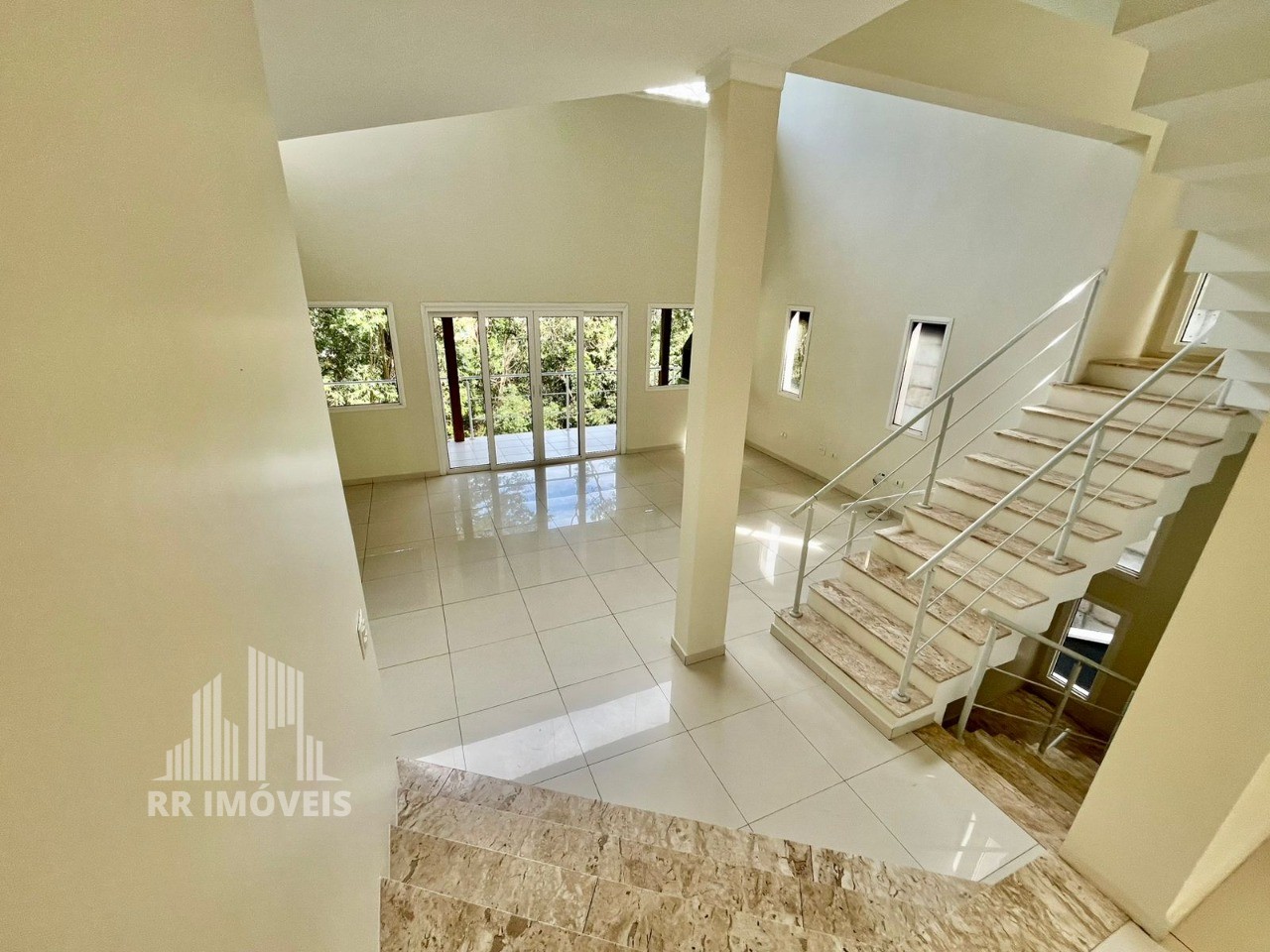 Casa, 4 quartos, 330 m² - Foto 11
