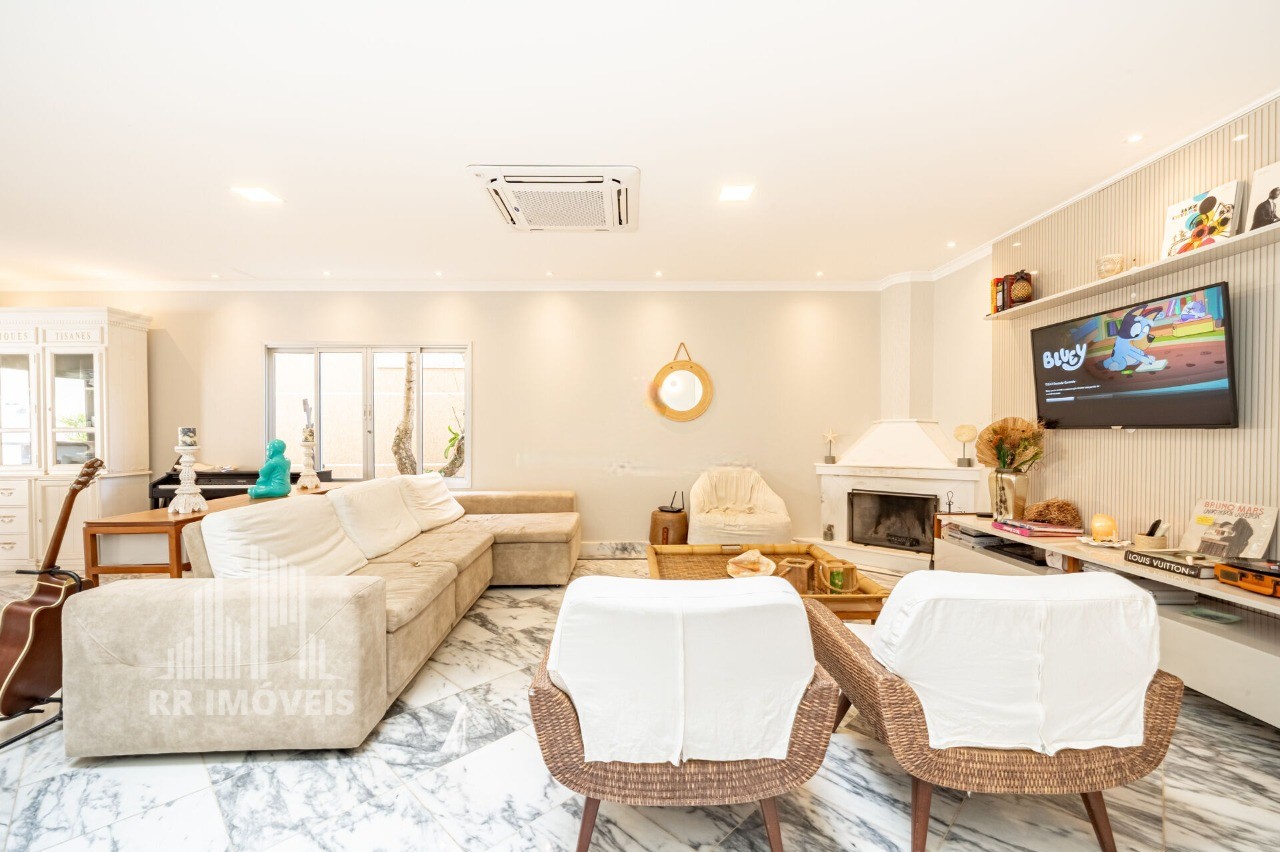 Casa, 4 quartos, 240 m² - Foto 3