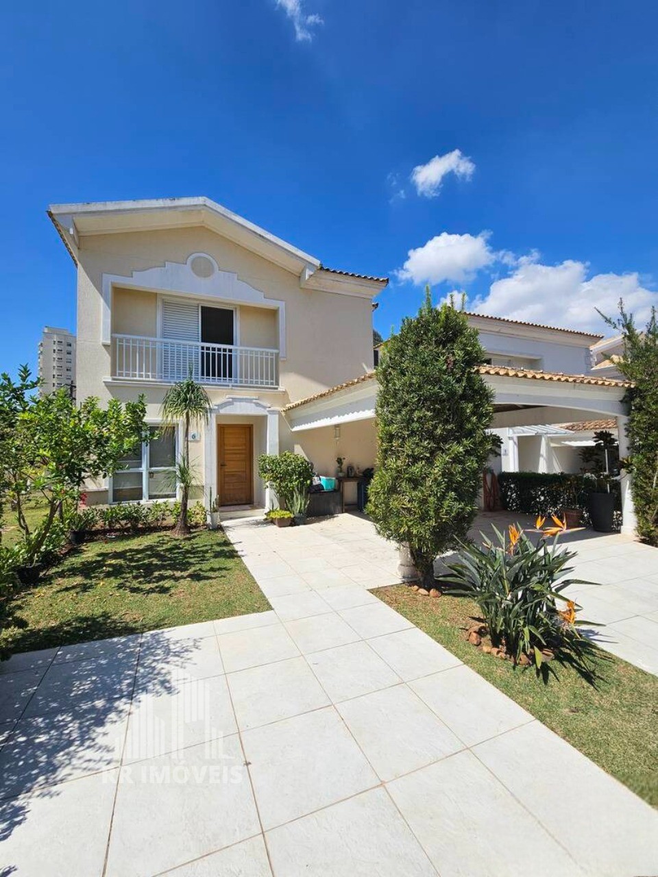 Casa, 4 quartos, 234 m² - Foto 1