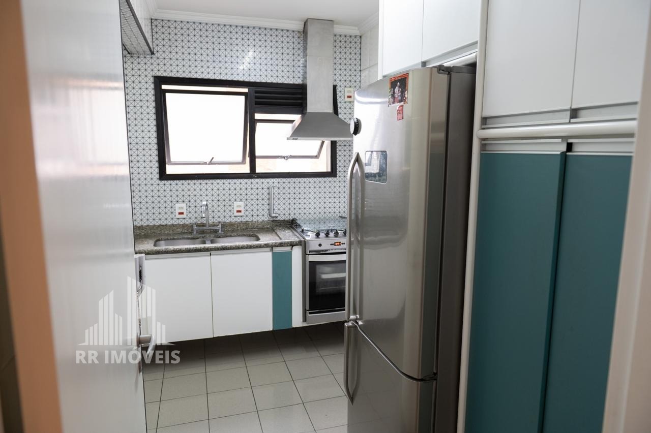 Apartamento, 4 quartos, 216 m² - Foto 12