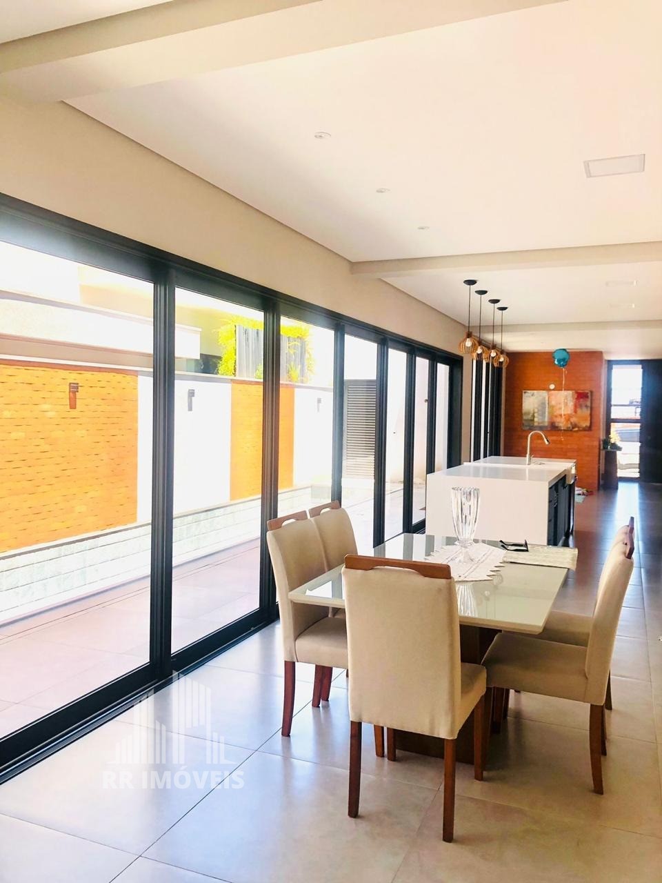 Casa, 3 quartos, 315 m² - Foto 3