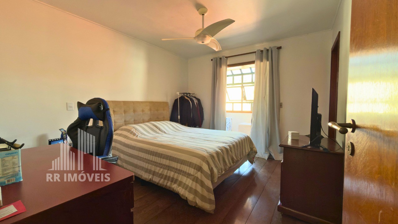 Casa, 4 quartos, 305 m² - Foto 23