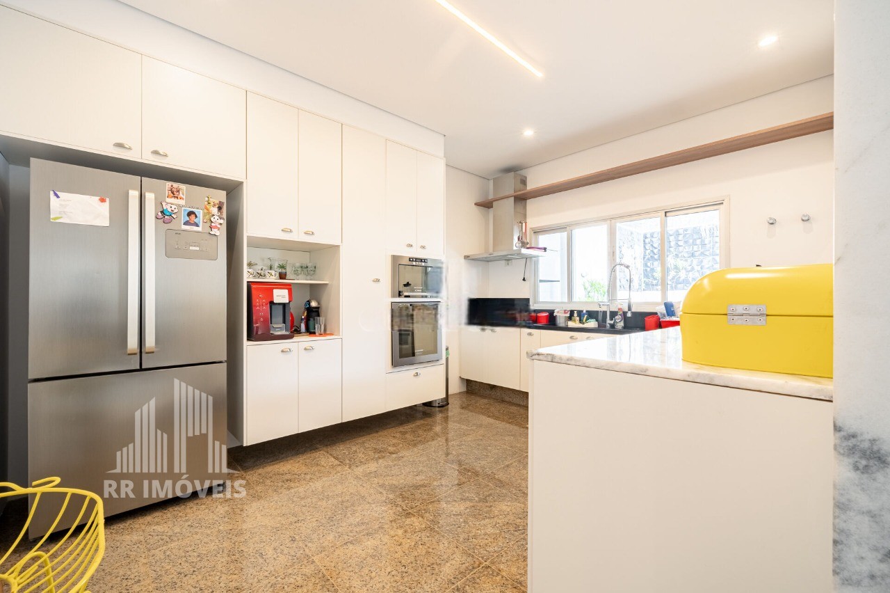 Casa, 4 quartos, 240 m² - Foto 6