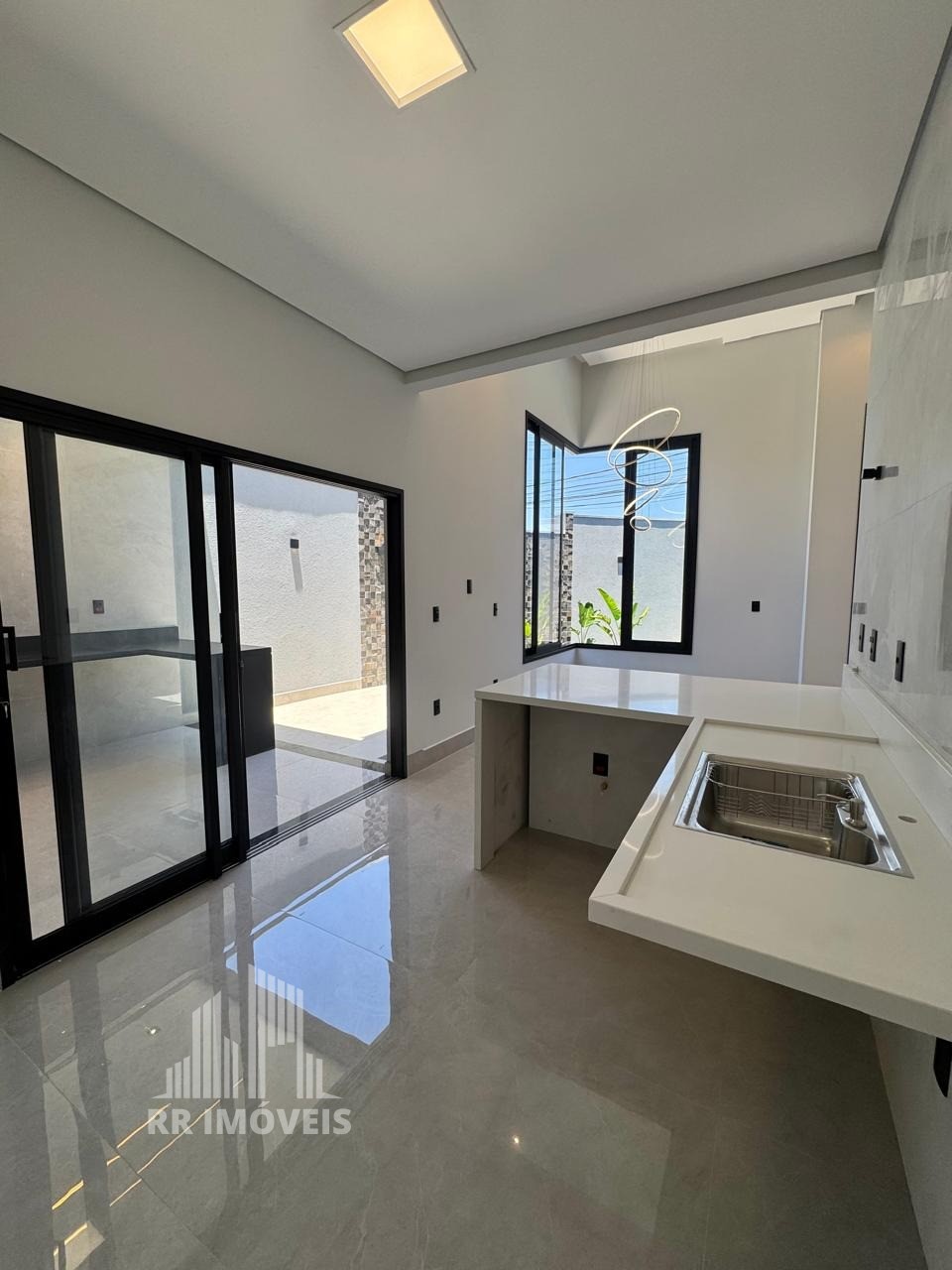 Casa, 3 quartos, 170 m² - Foto 3