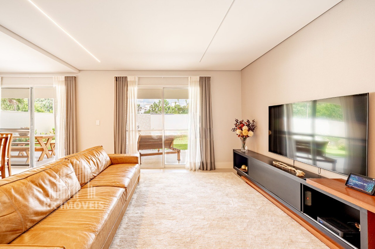 Casa, 3 quartos, 237 m² - Foto 4
