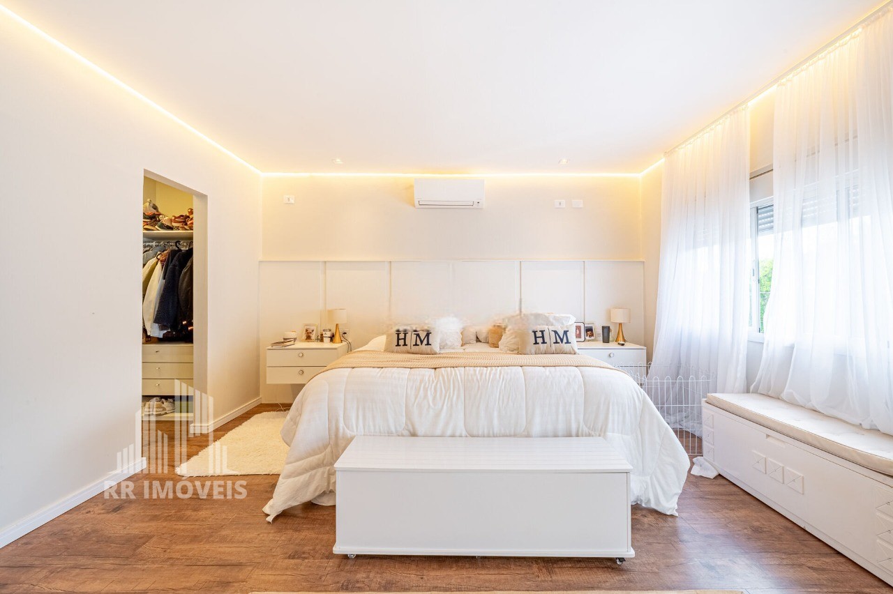 Casa, 4 quartos, 240 m² - Foto 16